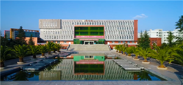 昆明冶金高等?？茖W(xué)校圖書館_副本