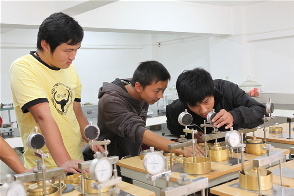 土工實(shí)驗(yàn)室2