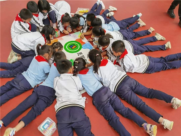 歡度國慶拼畫活動 歡度國慶拼畫活動