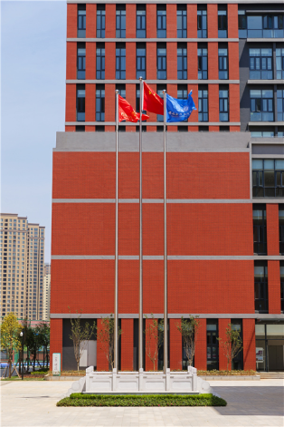 4-神圣莊嚴(yán)的國旗臺