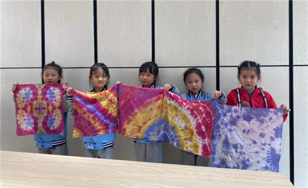 校園里的“中國味兒”——非遺文化進(jìn)校園 1