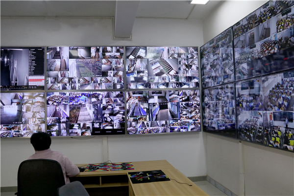 學(xué)校監(jiān)控系統(tǒng)01