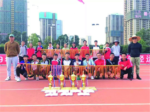 體育比賽成績(jī)斐然