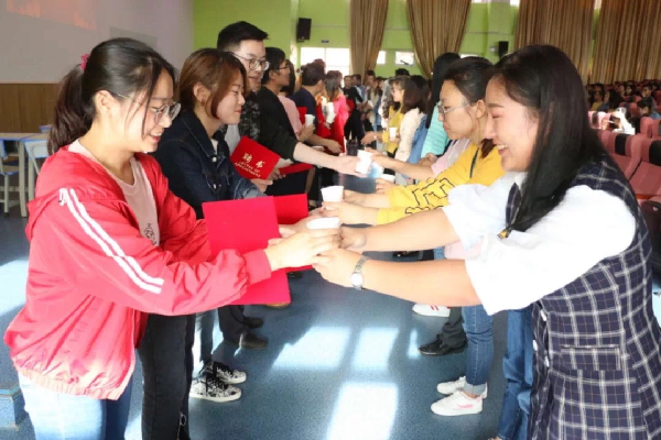 師徒結(jié)對(duì)