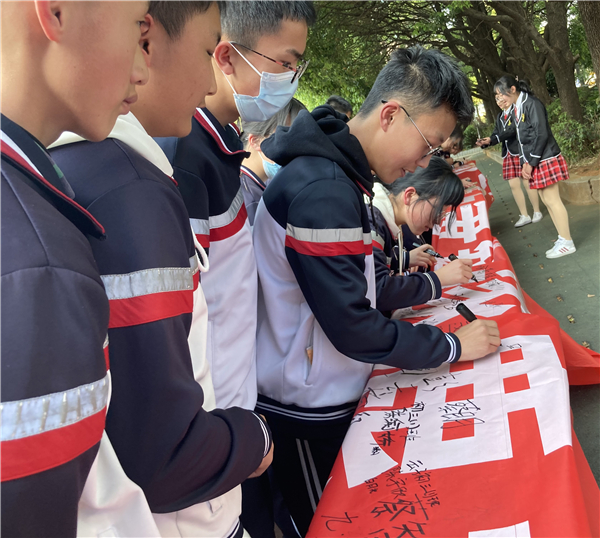 153fe7c467f4e35a 153fe7c467f4e35a