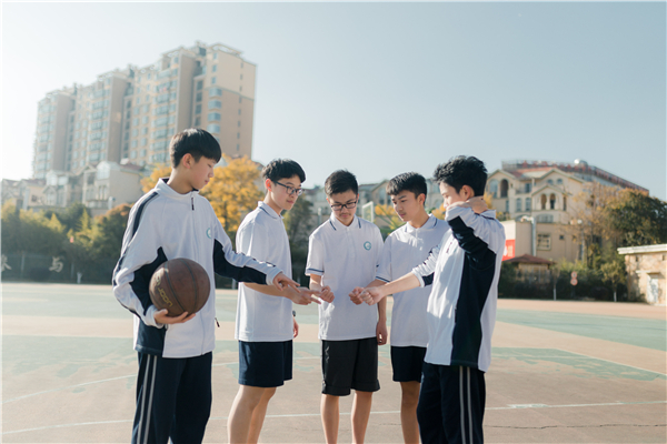 籃球場(chǎng)上