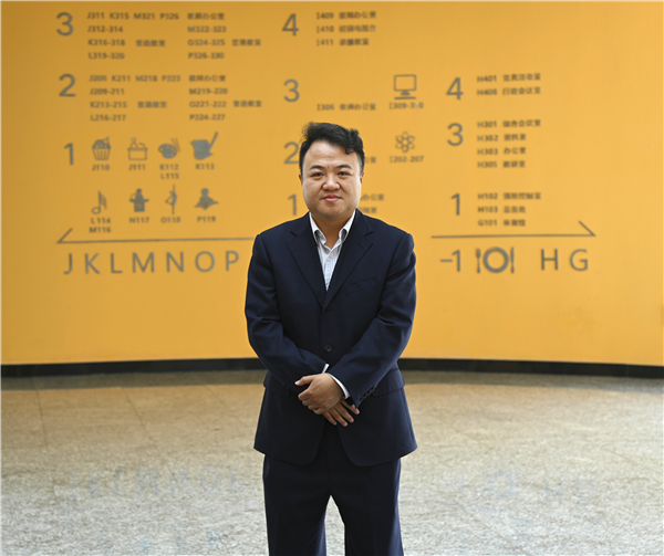 陳超校長(zhǎng) 陳超校長(zhǎng)