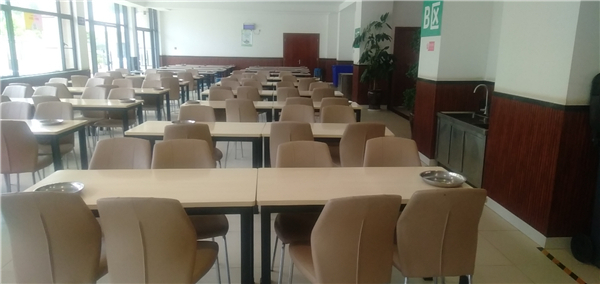 食堂照片 食堂照片