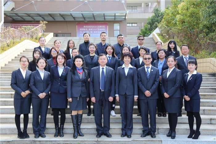 教師團(tuán)隊(duì)_副本