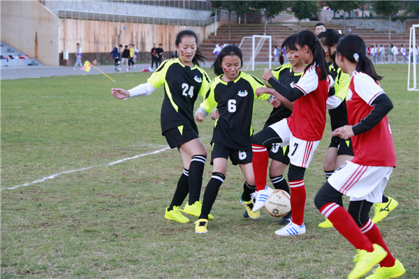 校園足球賽 校園足球賽