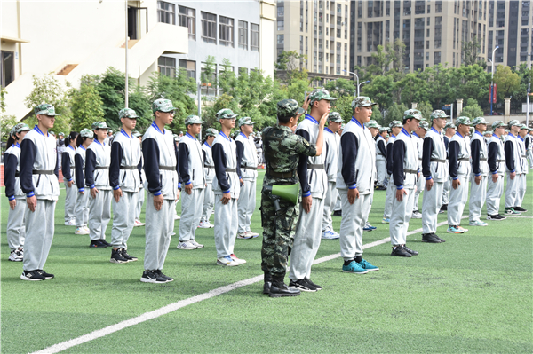 軍訓(xùn) (3) 軍訓(xùn) (3)