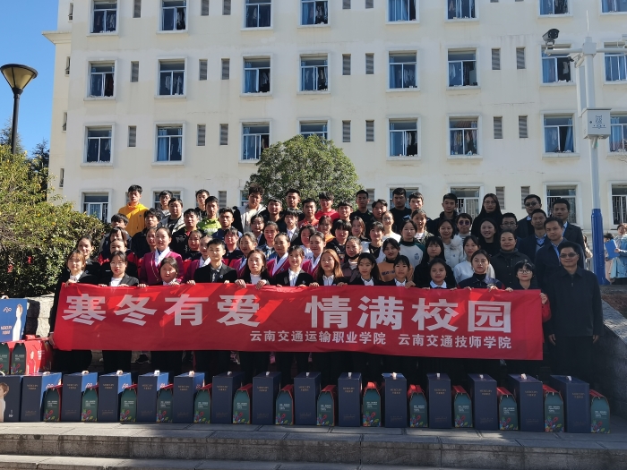 00681E3B17117E1976A44EC9D24836C8