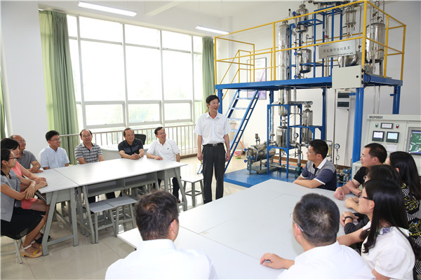 1-2、國家級、省級教學(xué)團(tuán)隊(duì)：冶金技術(shù)專業(yè)教學(xué)團(tuán)隊(duì)