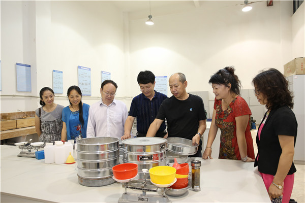 1-4省級教學(xué)團(tuán)隊(duì)：建筑工程技術(shù)專業(yè)教學(xué)團(tuán)隊(duì)