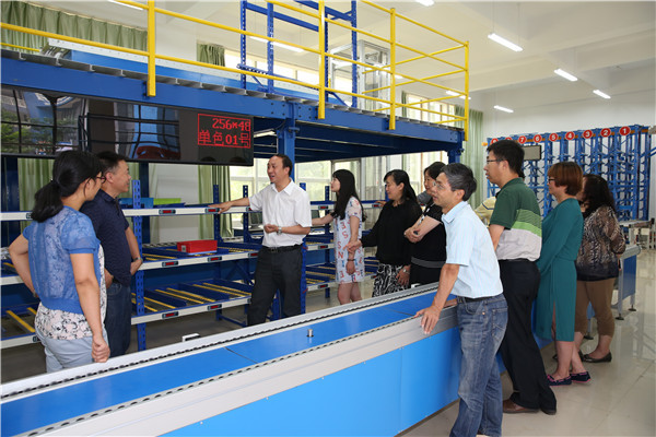 1-9省級教學(xué)團(tuán)隊(duì)：物流管理專業(yè)教學(xué)團(tuán)隊(duì)