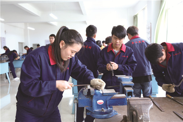 學(xué)生技能實(shí)訓(xùn)