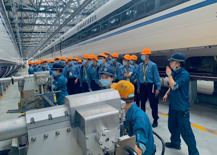 參與昆明鐵路局崗前培訓(xùn) 參與昆明鐵路局崗前培訓(xùn)