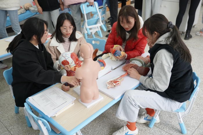 731ae9af-e811-46ea-a8bf-286fb61d4c3a 731ae9af-e811-46ea-a8bf-286fb61d4c3a