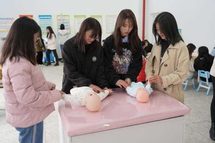 5a7db898-ac95-4cba-a0a7-2431d5a36de0 5a7db898-ac95-4cba-a0a7-2431d5a36de0