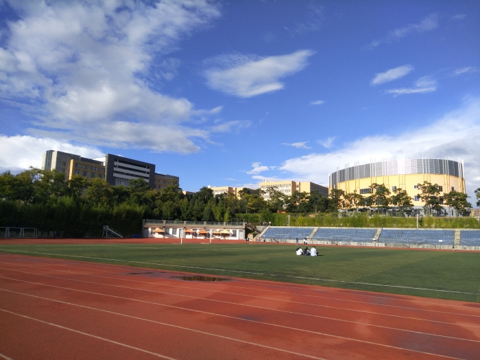 學(xué)校介紹 學(xué)校介紹