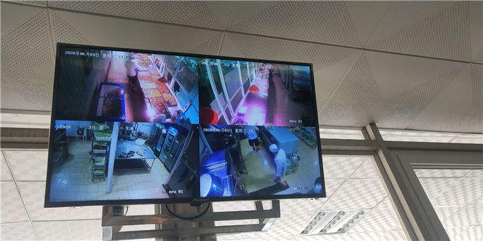 校園“明廚亮灶”確保食品安全