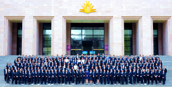 西聯(lián)教師團(tuán)隊(duì)_副本