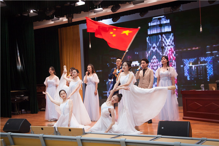 藝術(shù)殿堂 藝術(shù)殿堂