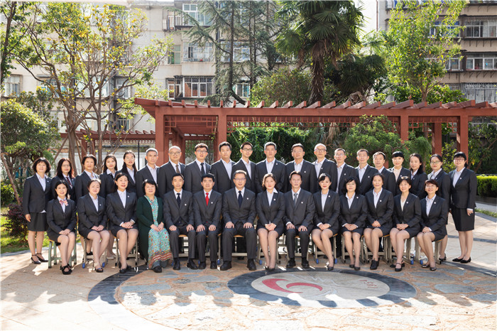 師資團(tuán)隊(duì)