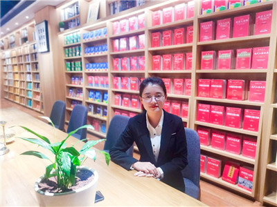 生物_黃應(yīng)玲