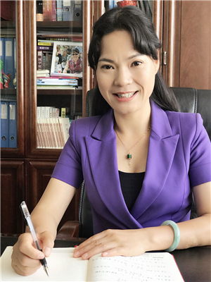 昆一中西山學(xué)校 高富英 校長