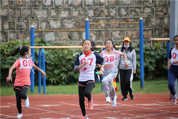 運(yùn)動(dòng)會(huì) (2)