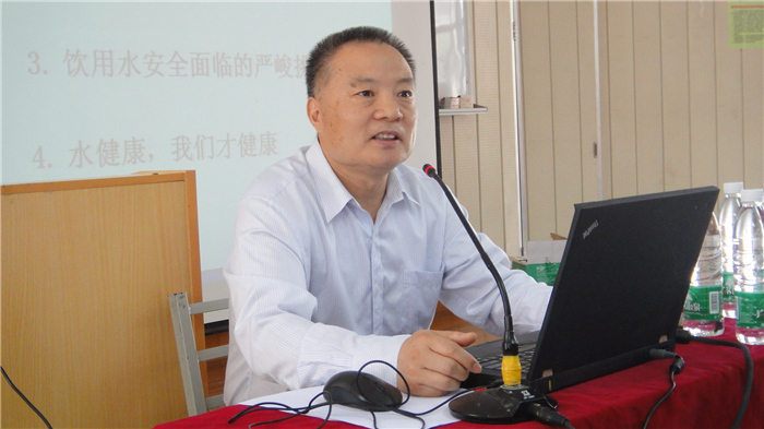 候立安院士到我校科普講座