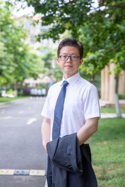 張學(xué)林 張學(xué)林