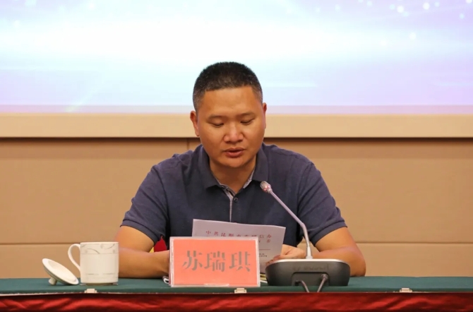 640.webp (1) 640.webp (1)