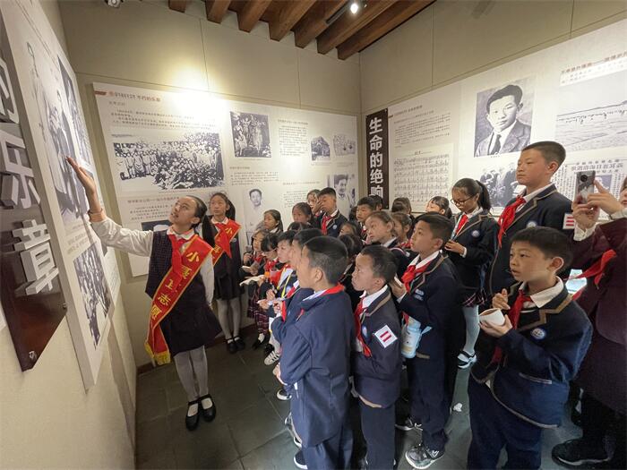 小小聶耳志愿者講黨史