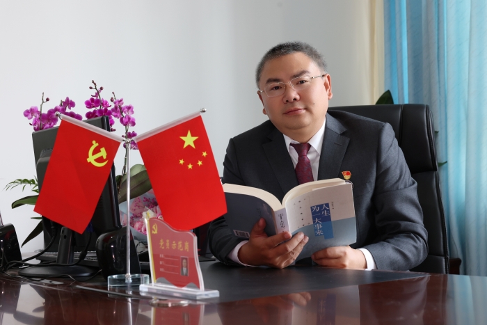 王澍校長(zhǎng) 王澍校長(zhǎng)