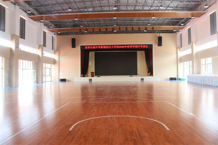 室內(nèi)體育館 室內(nèi)體育館