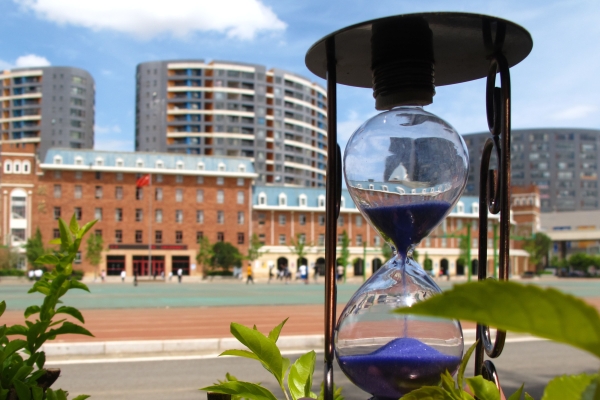 2013級(jí)1班 楊一帆 流逝