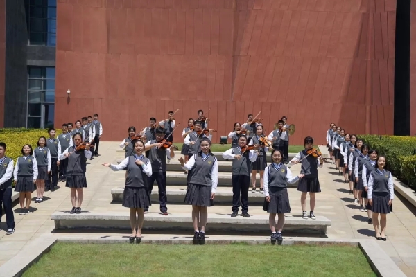 2019年4月20日， 云大附中星耀學校慶校慶、迎國慶萬人快閃活動 (5)
