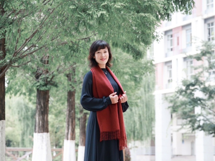 昆十中謝曉玲校長