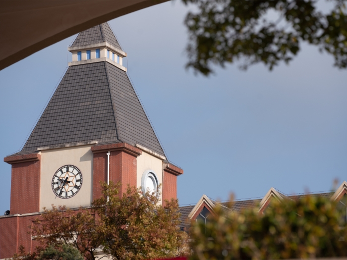 英倫校園 恢弘大氣