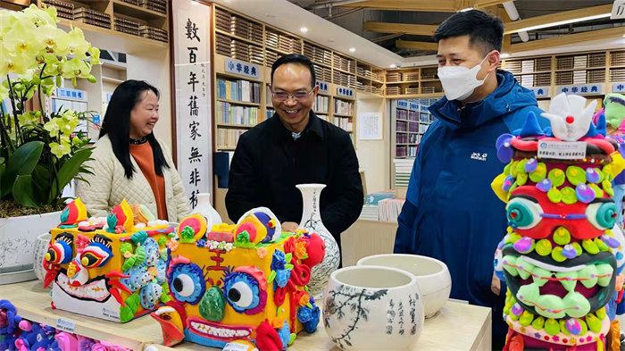 學(xué)校民間工藝