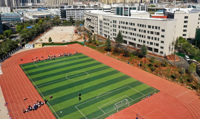 操場全景 操場全景