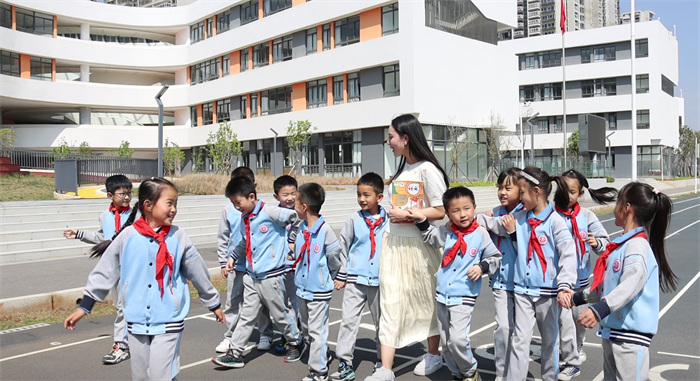 室外語文課 室外語文課