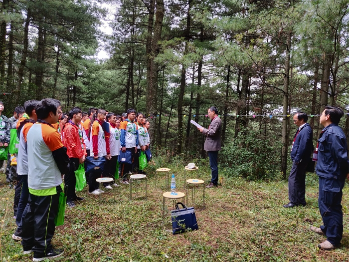 承辦南方現(xiàn)代林業(yè)職業(yè)集團第一屆技能大賽“林業(yè)3S技術(shù)應(yīng)用、”林分調(diào)查“賽項