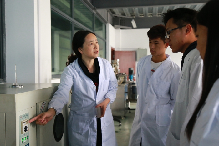 林果產(chǎn)品貯藏與加工技術(shù) (1)