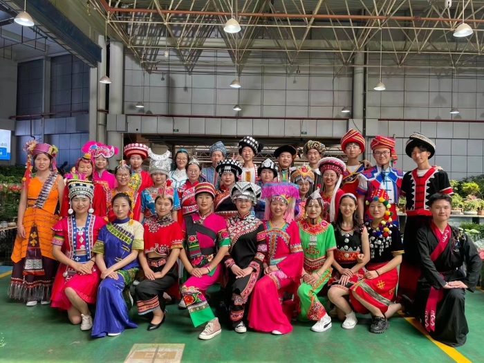 《唱支山歌給黨聽》央視快閃