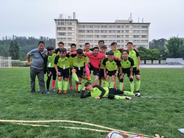 大學(xué)生足球周末聯(lián)賽3