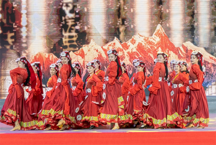 校團委大學(xué)生藝術(shù)團舞蹈部