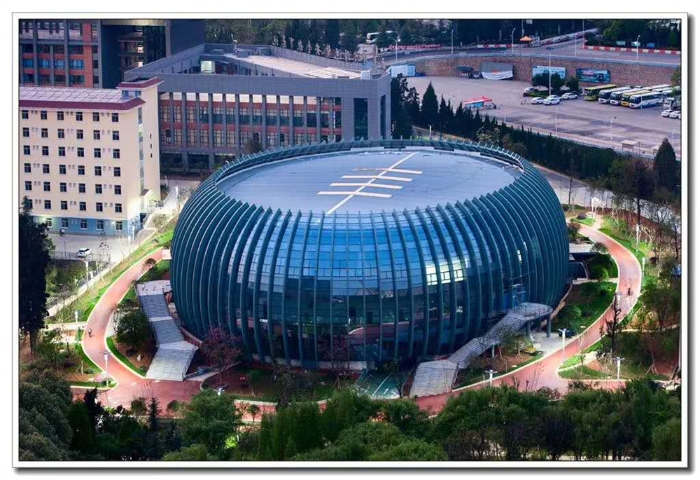 2室內(nèi)體育館 2室內(nèi)體育館